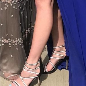 Nina Rhinestone Strappy Leather Zipper Back Black Heel Sandals Size 7.5